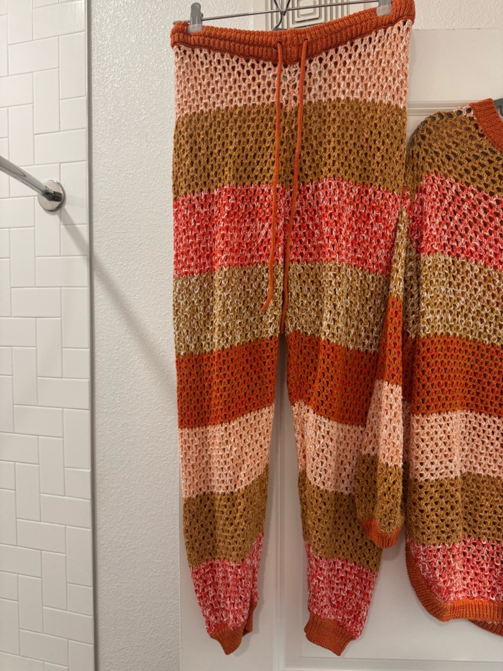 Free People Beach Sweater and Jogger Set Size XS - Picture 3 of 5